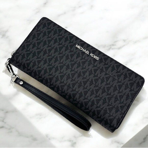 Michael Kors Large Continental Wallet Wristlet Black Signature - Picture 6 of 8